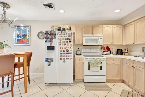 28 Desford Lane Boynton Beach FL 33426