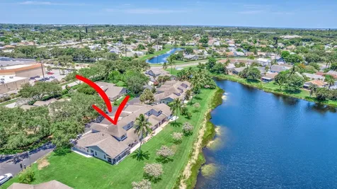 28 Desford Lane Boynton Beach FL 33426