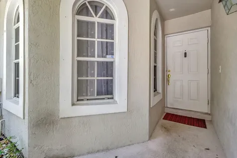 28 Desford Lane Boynton Beach FL 33426