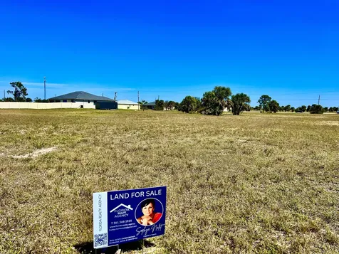 26 Hull Court Placida FL 33946