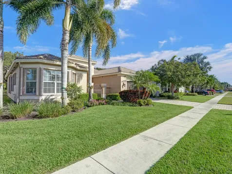 10606 Whitewind Circle Boynton Beach FL 33473