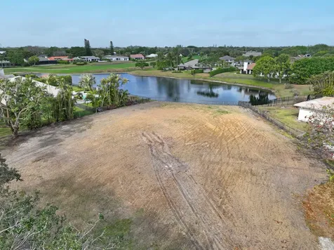 330 Glenwood Drive Delray Beach FL 33445