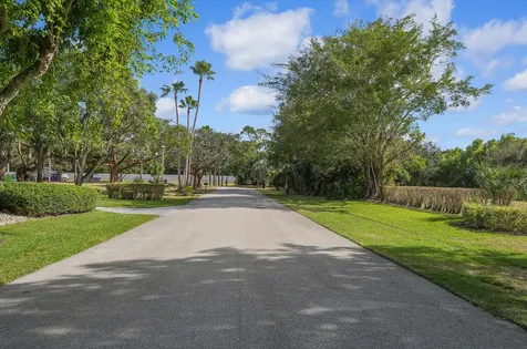 330 Glenwood Drive Delray Beach FL 33445