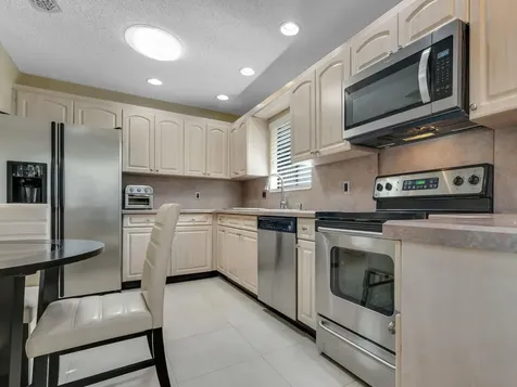 10088 Laurelwood Place Boynton Beach FL 33437