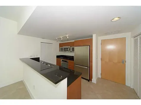 253 Ne 2nd Street Miami FL 33132