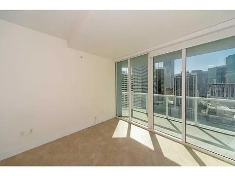 253 Ne 2nd Street Miami FL 33132
