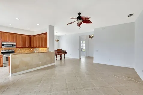 10623 Silverton Lane Boynton Beach FL 33437