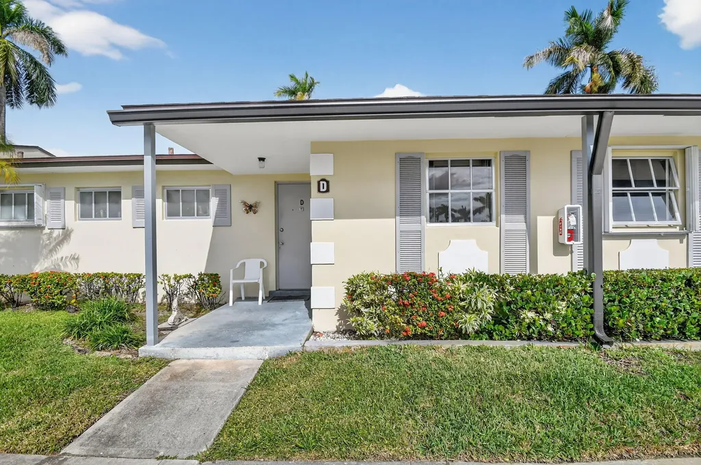 2771 E Ashley Drive West Palm Beach FL 33415