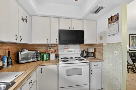 2771 E Ashley Drive West Palm Beach FL 33415