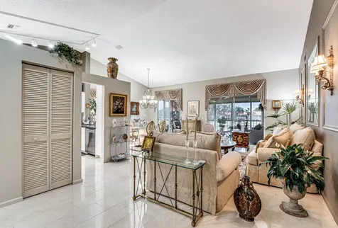 9817 Seacrest Circle Boynton Beach FL 33437