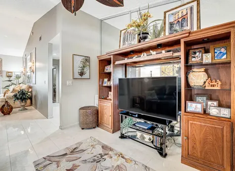 9817 Seacrest Circle Boynton Beach FL 33437