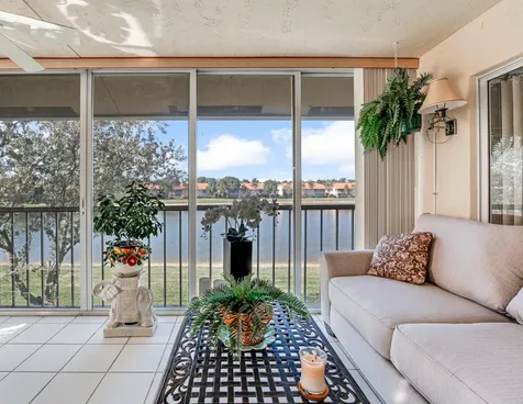 9817 Seacrest Circle Boynton Beach FL 33437