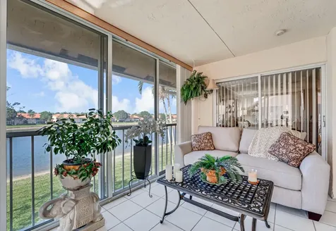 9817 Seacrest Circle Boynton Beach FL 33437