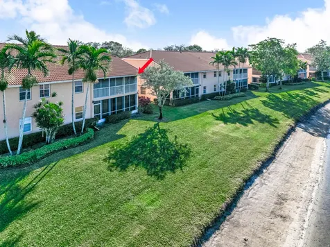 9817 Seacrest Circle Boynton Beach FL 33437