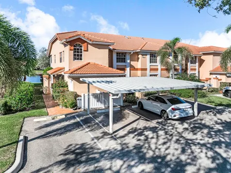 9817 Seacrest Circle Boynton Beach FL 33437