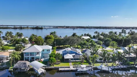 1319 Sw Dyer Point Road Palm City FL 34990