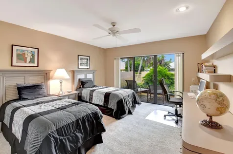 53 Northwoods Lane Boynton Beach FL 33436