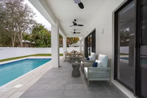 776 Bailey Street Boca Raton FL 33487