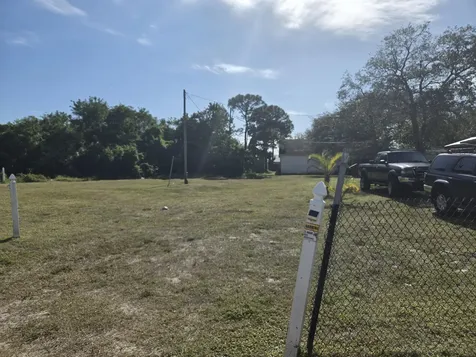 0 SE Primrose Way Port Salerno FL 34997