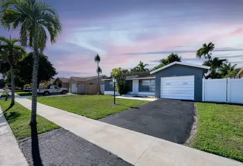 22659 Sw 65 Avenue Boca Raton FL 33428