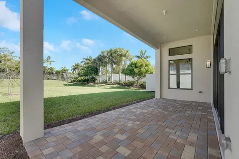 9223 Mountain Pine Grove Boynton Beach FL 33473