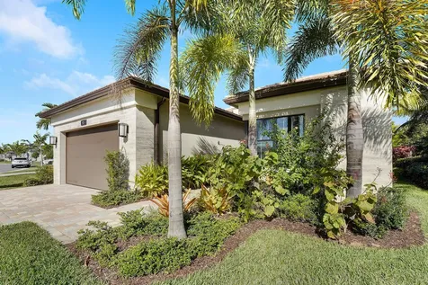 9223 Mountain Pine Grove Boynton Beach FL 33473