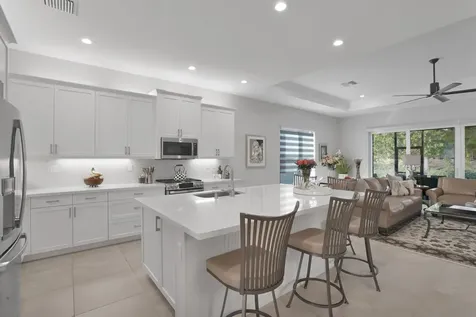 9571 Portugese Pine Grove Boynton Beach FL 33473