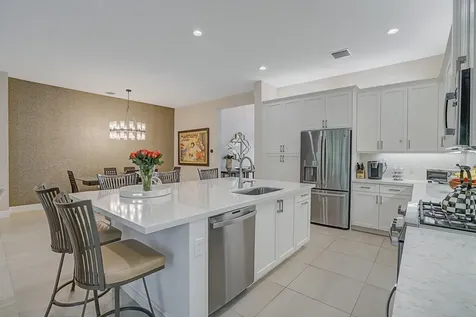 9571 Portugese Pine Grove Boynton Beach FL 33473