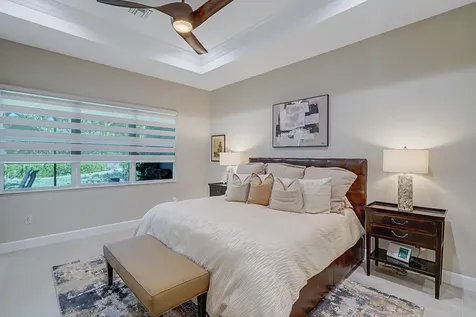 9571 Portugese Pine Grove Boynton Beach FL 33473