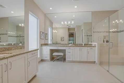 9571 Portugese Pine Grove Boynton Beach FL 33473