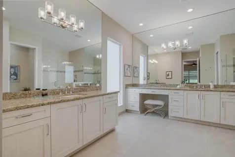 9571 Portugese Pine Grove Boynton Beach FL 33473