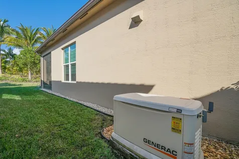 9571 Portugese Pine Grove Boynton Beach FL 33473