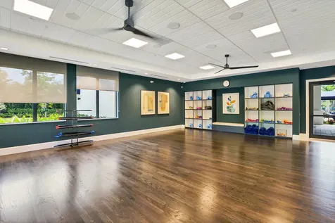 9571 Portugese Pine Grove Boynton Beach FL 33473