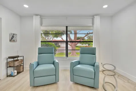 4260 Pear Tree Circle Boynton Beach FL 33436