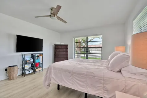 4260 Pear Tree Circle Boynton Beach FL 33436