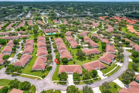 4260 Pear Tree Circle Boynton Beach FL 33436