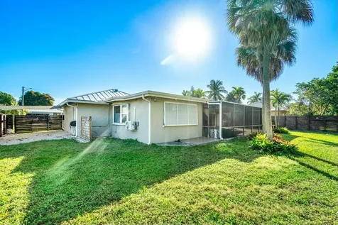 1001 Sw 12th Road Boca Raton FL 33486