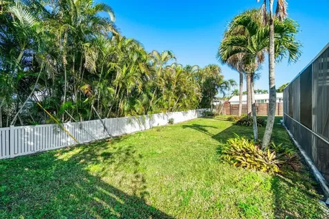 1001 Sw 12th Road Boca Raton FL 33486