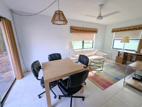2454 Nw 9th Street Delray Beach FL 33445