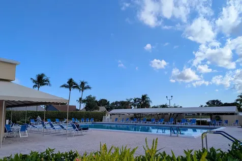 2454 Nw 9th Street Delray Beach FL 33445