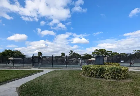 2454 Nw 9th Street Delray Beach FL 33445