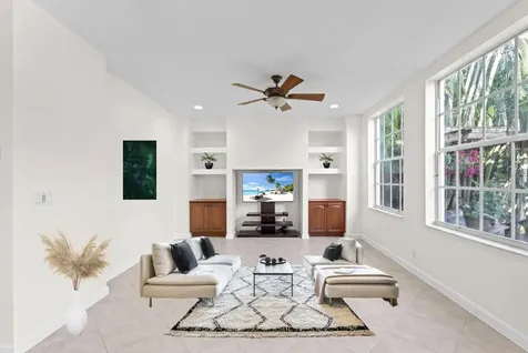 9905 Coronado Lake Drive Boynton Beach FL 33437