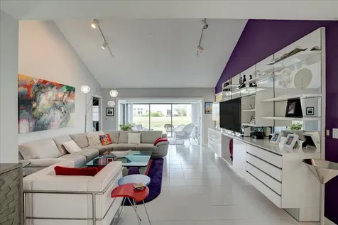 5598 Kiowa Circle Boynton Beach FL 33437