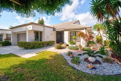 5598 Kiowa Circle Boynton Beach FL 33437