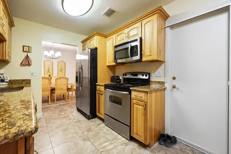 2088 Sw 14th Avenue Boynton Beach FL 33426