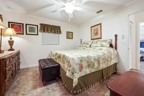 2088 Sw 14th Avenue Boynton Beach FL 33426