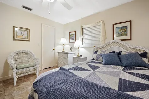 2088 Sw 14th Avenue Boynton Beach FL 33426