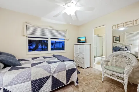 2088 Sw 14th Avenue Boynton Beach FL 33426