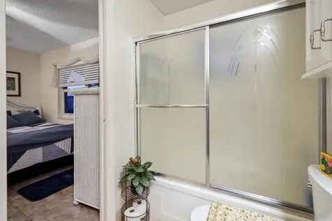 2088 Sw 14th Avenue Boynton Beach FL 33426