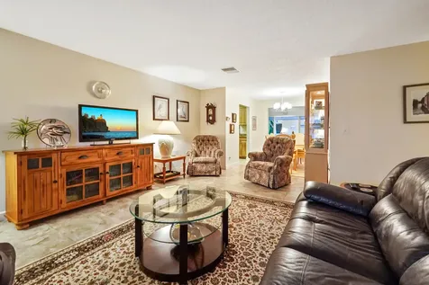 2088 Sw 14th Avenue Boynton Beach FL 33426